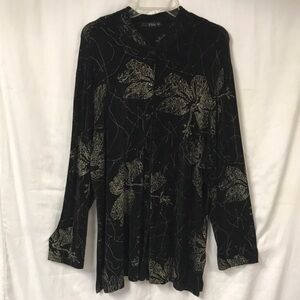 Vikki Vi Women’s Button down topper Cardigan Shirt 2X Black Abstract Floral